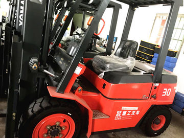 Otomatik Dizel Powered Forklift, 3 Ton Dizel Forklift Güçlü Güç Aktarma Sistemi